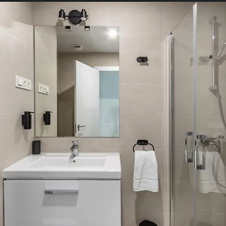 Ansa - - Skyline Apartment Malaga