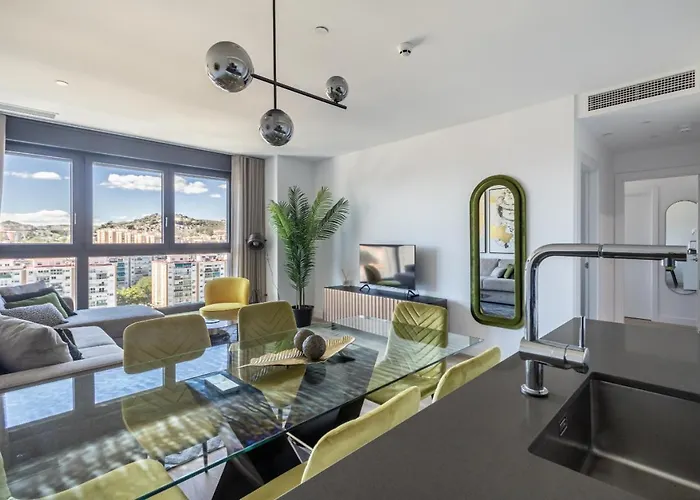 Ansa - - Skyline Appartement *